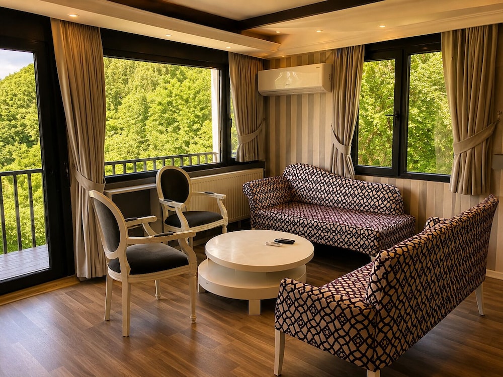 AYDER DOGA RESORT 61/84