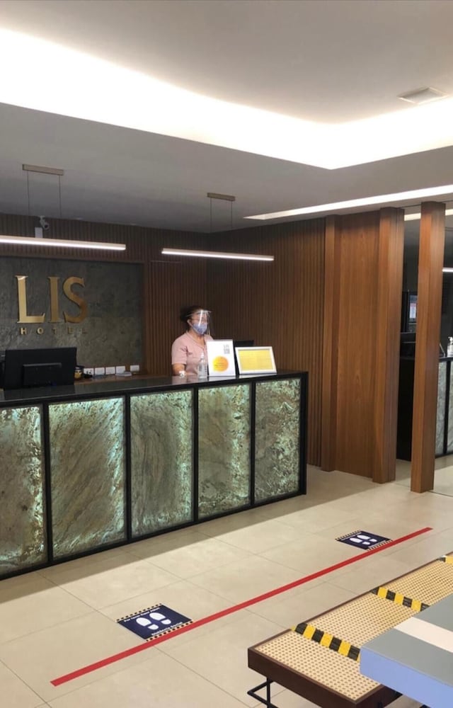 Lis Hotel 5/30