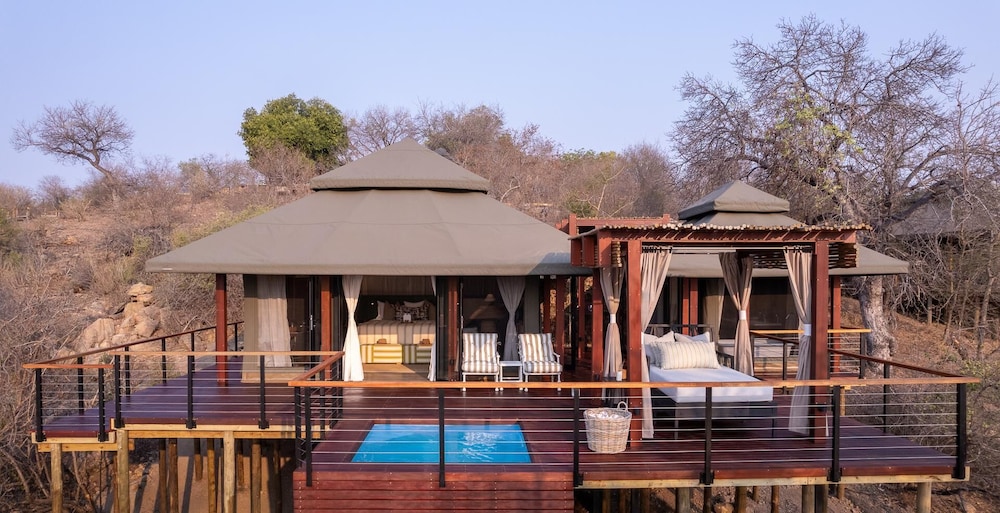 Simbavati Hilltop Lodge 6/50