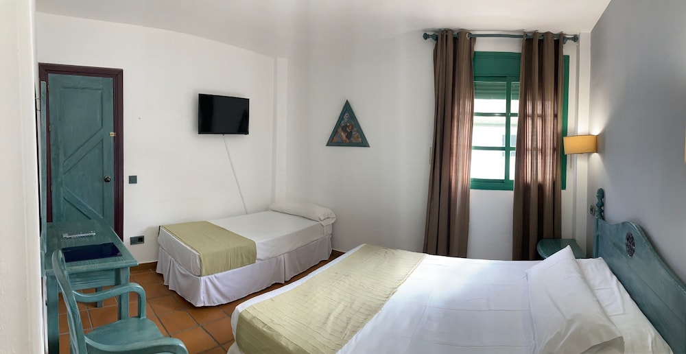 Hotel Almagro 16/73