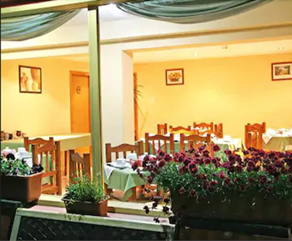 HOSTERIA BELLA VISTA 26/35