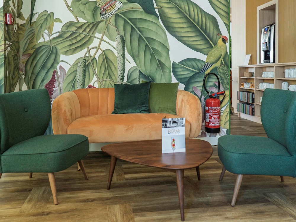 MERCURE NIORT MARAIS POITEVIN 26/50