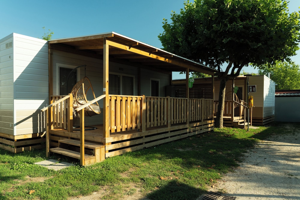 Butterfly Camping Village 6/46
