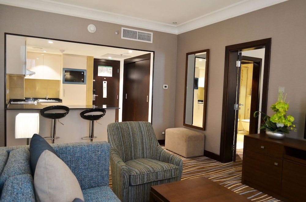 Copthorne Downtown Abu Dhabi 38/48