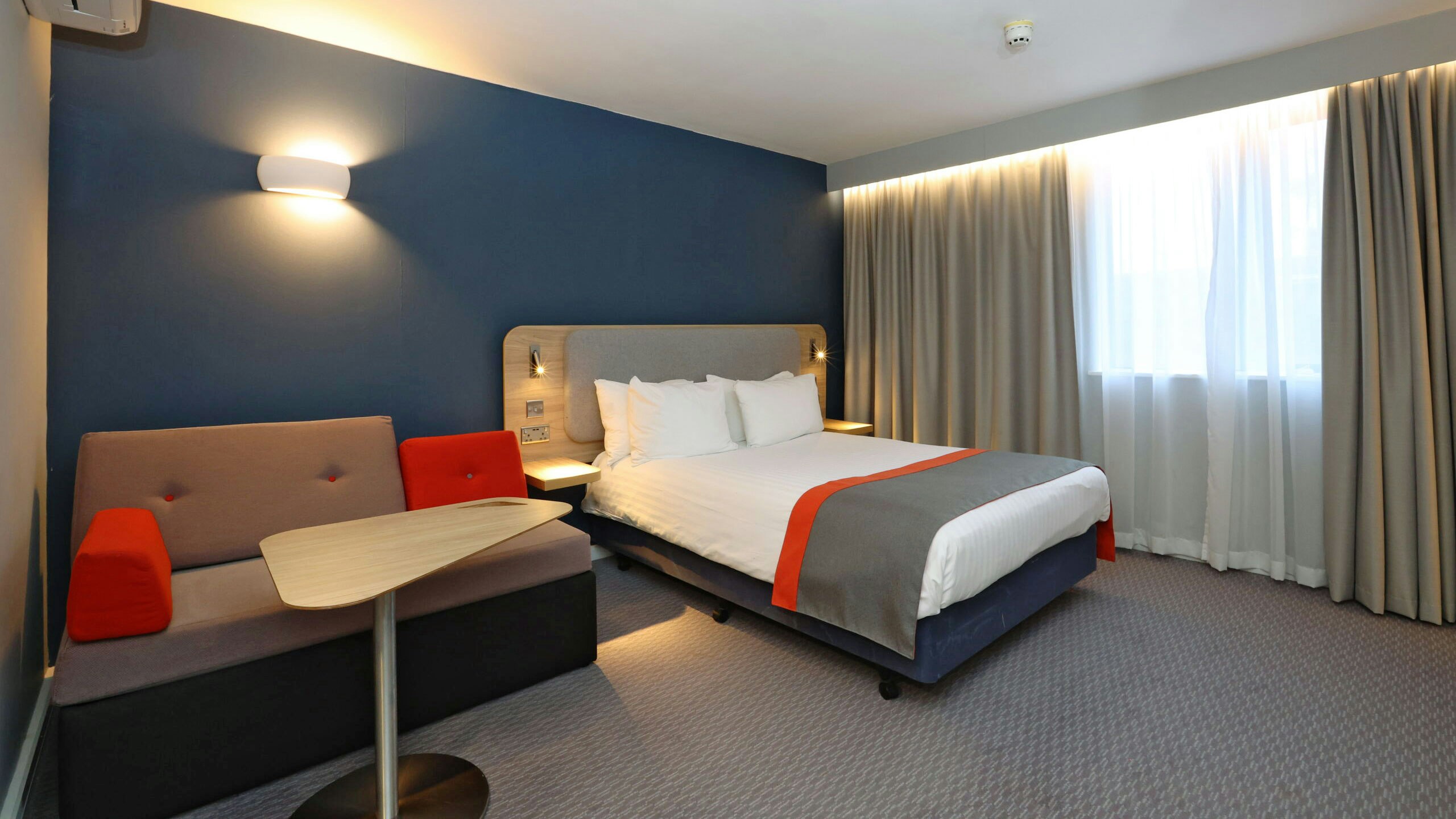 Knowsley Inn and Lounge 9/34