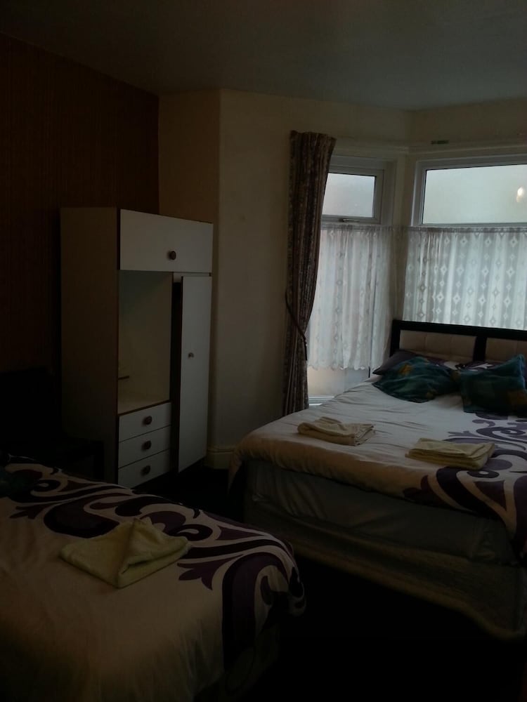 Jesmond International Hotel 31/69