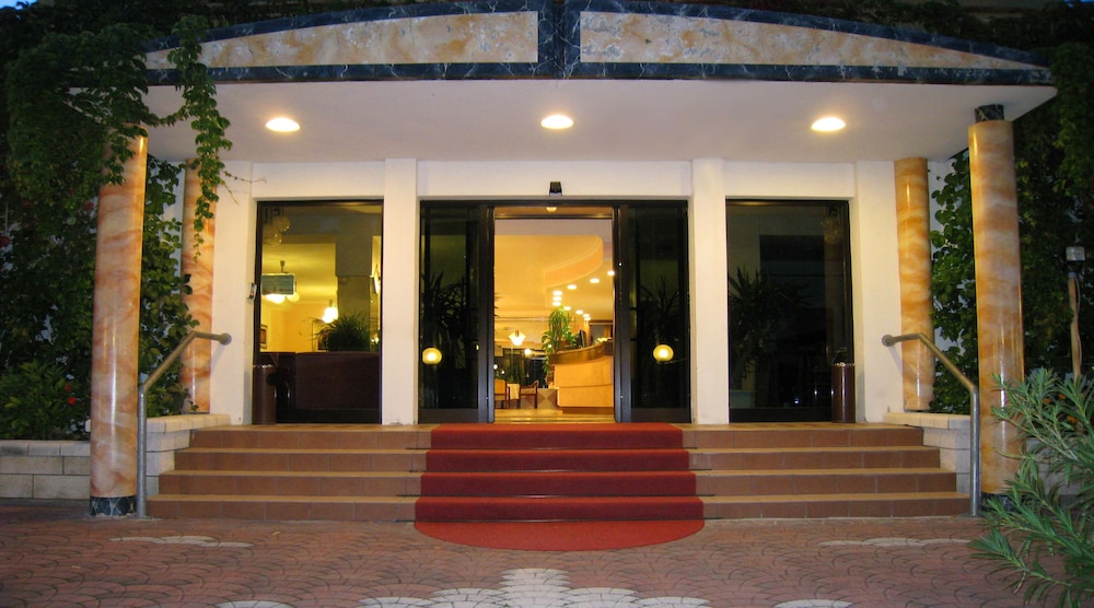 Albergo Boomerang 1/40
