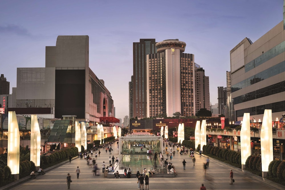 Shangri-La Shenzhen 45/50
