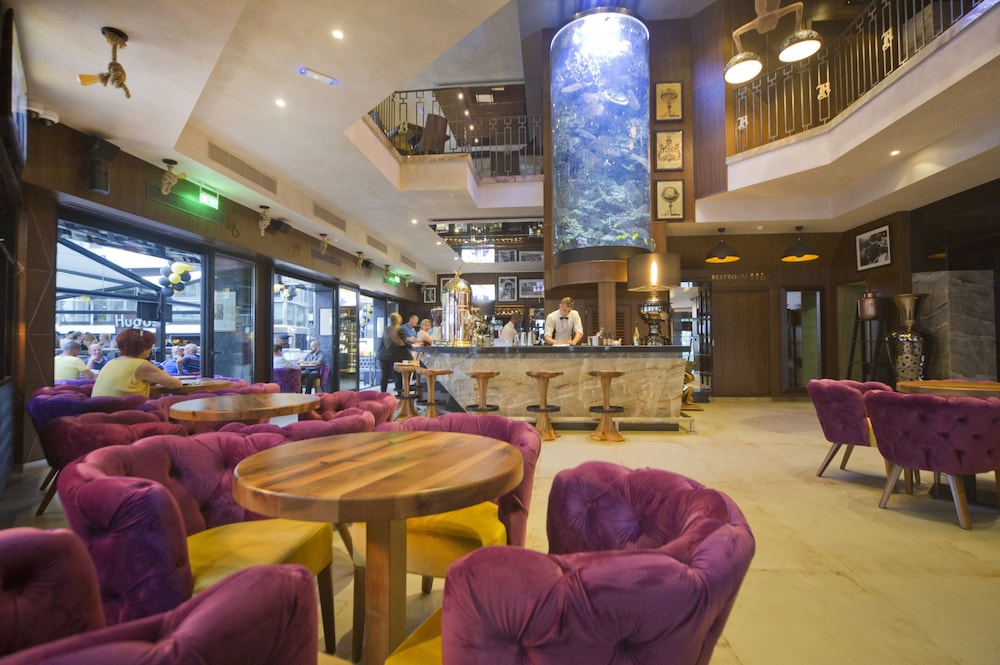 Hugos Boutique Hotel - Adults Only 63/76