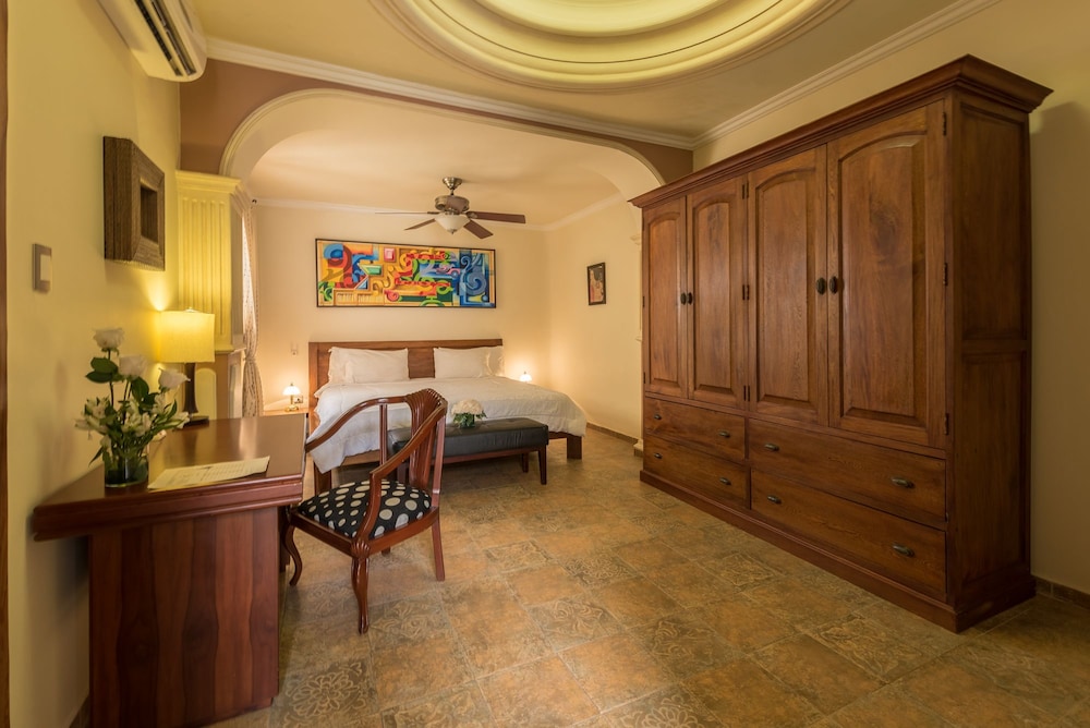 Hotel Castel by HMC 30/50