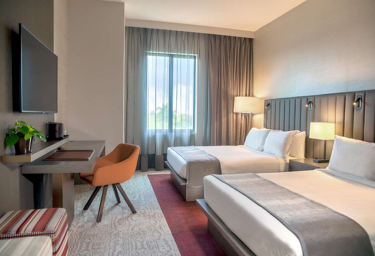 ROOM, 2 QUEEN BEDS, WATER VIEW