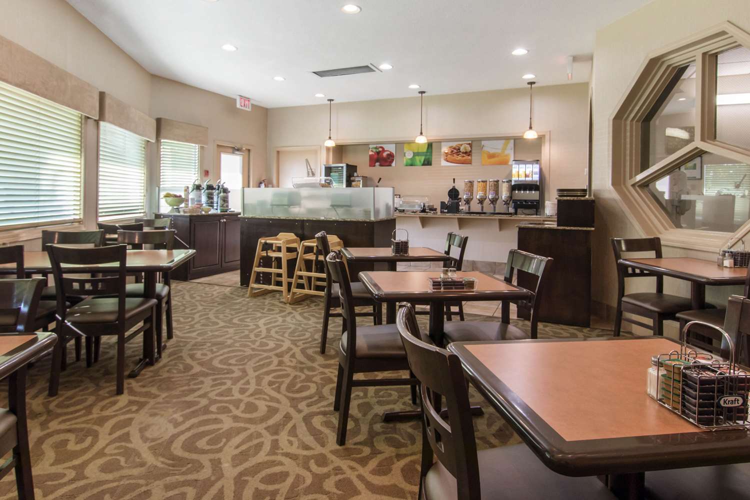 SureStay by Best Western Medicine Hat 8/14