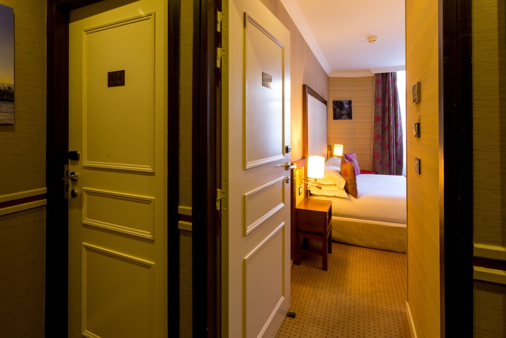 Hotel Saint Honore 10/35