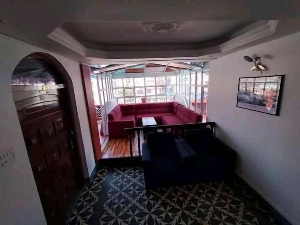 Hotel Ritu Mouria Pvt Ltd 27/35