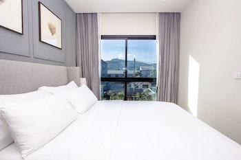 2 BEDROOMS, SEA VIEW