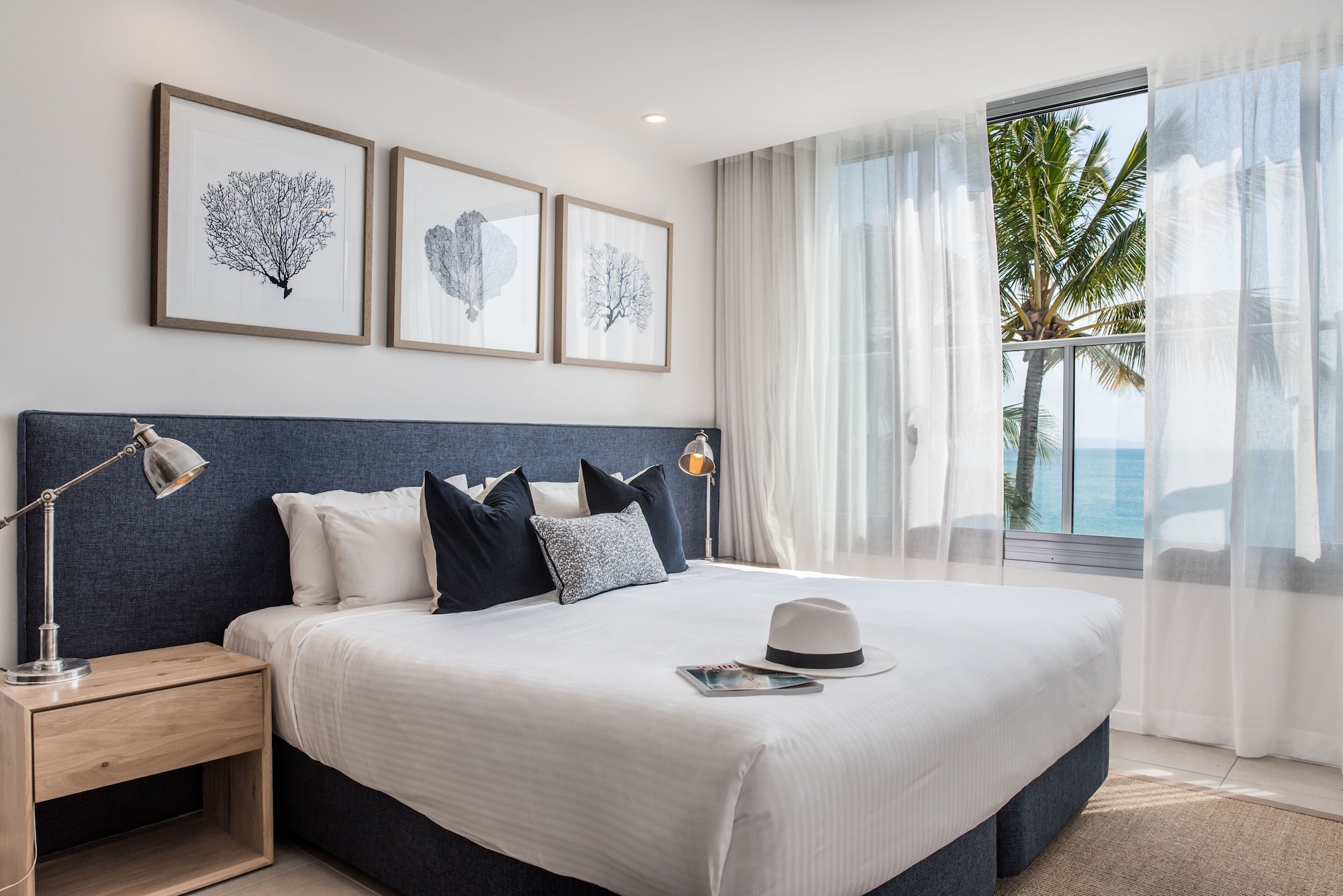 1 BEDROOM, SPA, PENTHOUSE, BEACH FRONT