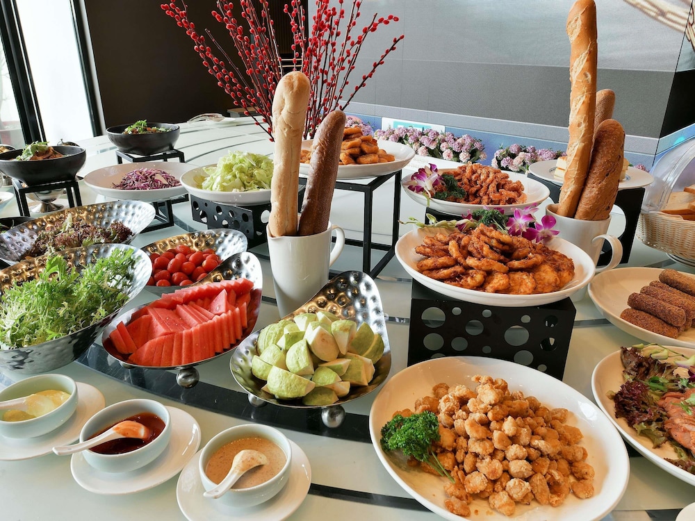 Mercure Xiamen On the Bund 49/58