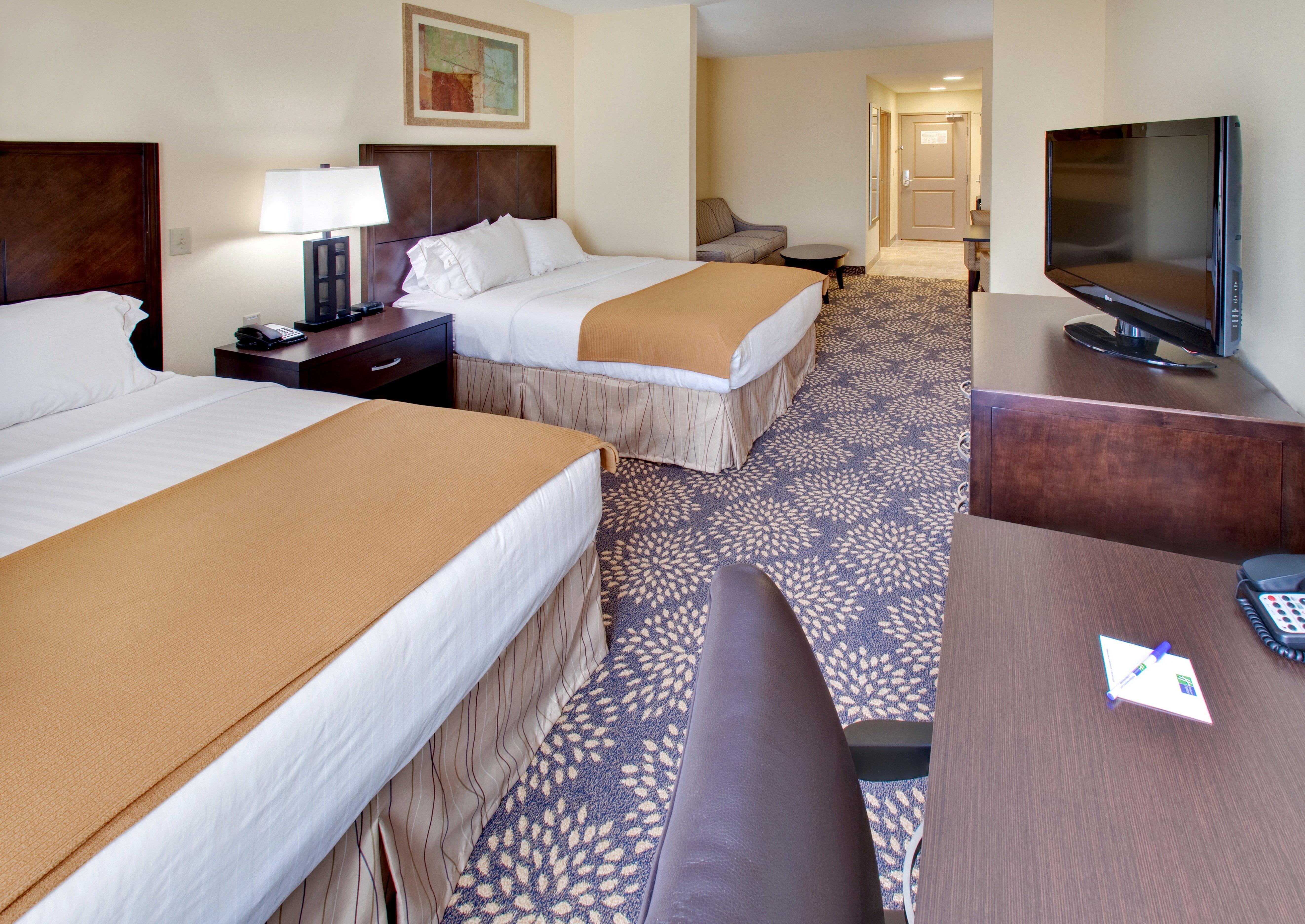 Holiday Inn Express Hotel And Suites Grand Island 20/53