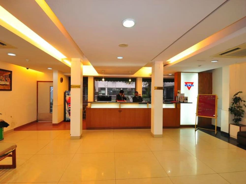 Ymca Tourist Hostel 11/43