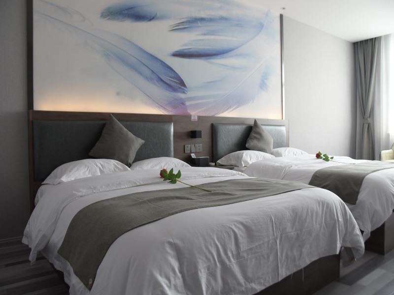 Room at Shell Puyang City Nanle County Coach Station Guangming South Road Hotel, PUYANG