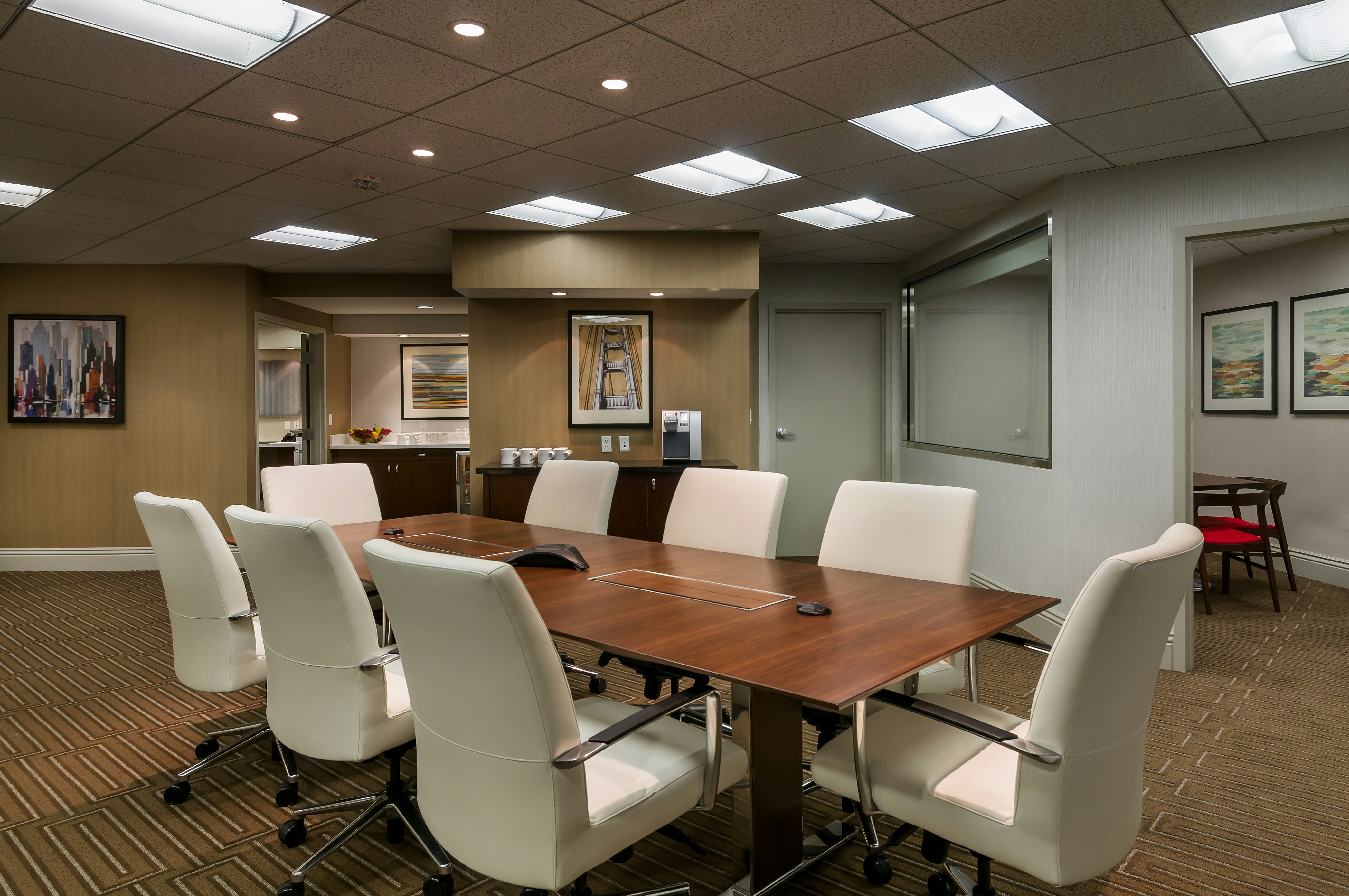 DoubleTree by Hilton Hotel Los Angeles Downtown 63/79