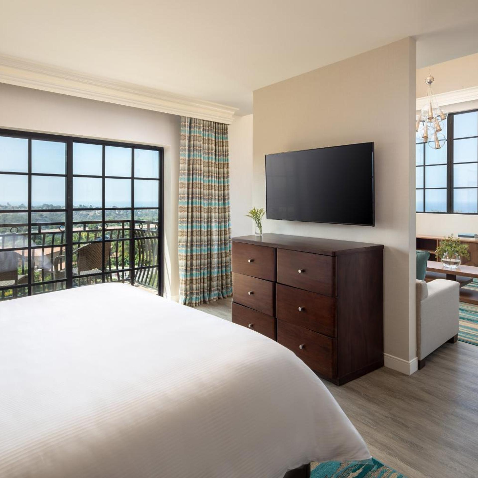 1 Bedroom, Junior Suite, Coastline View