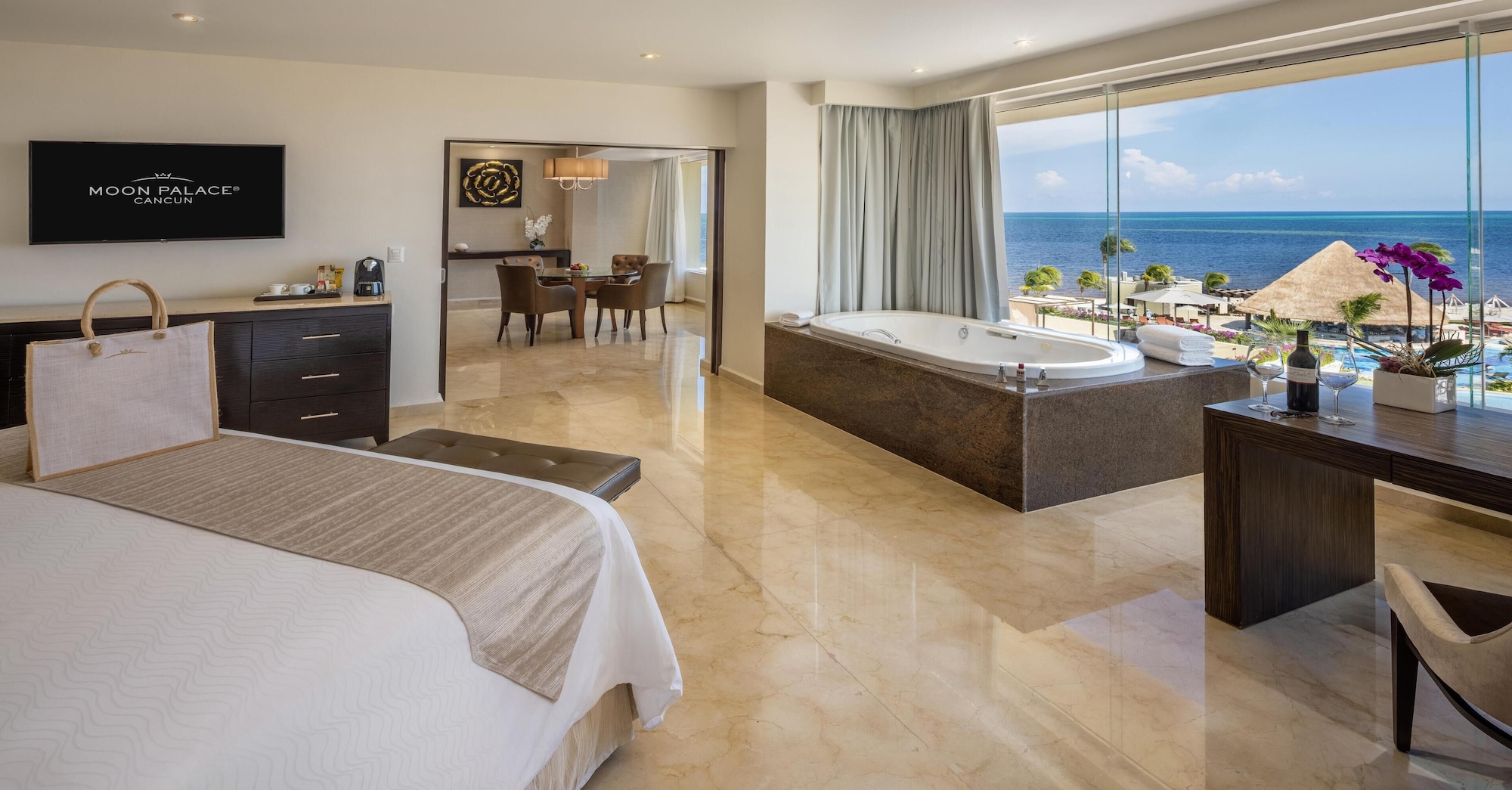GOVERNOR, SUPERIOR, SUITE, KING BED, OCEAN VIEW
