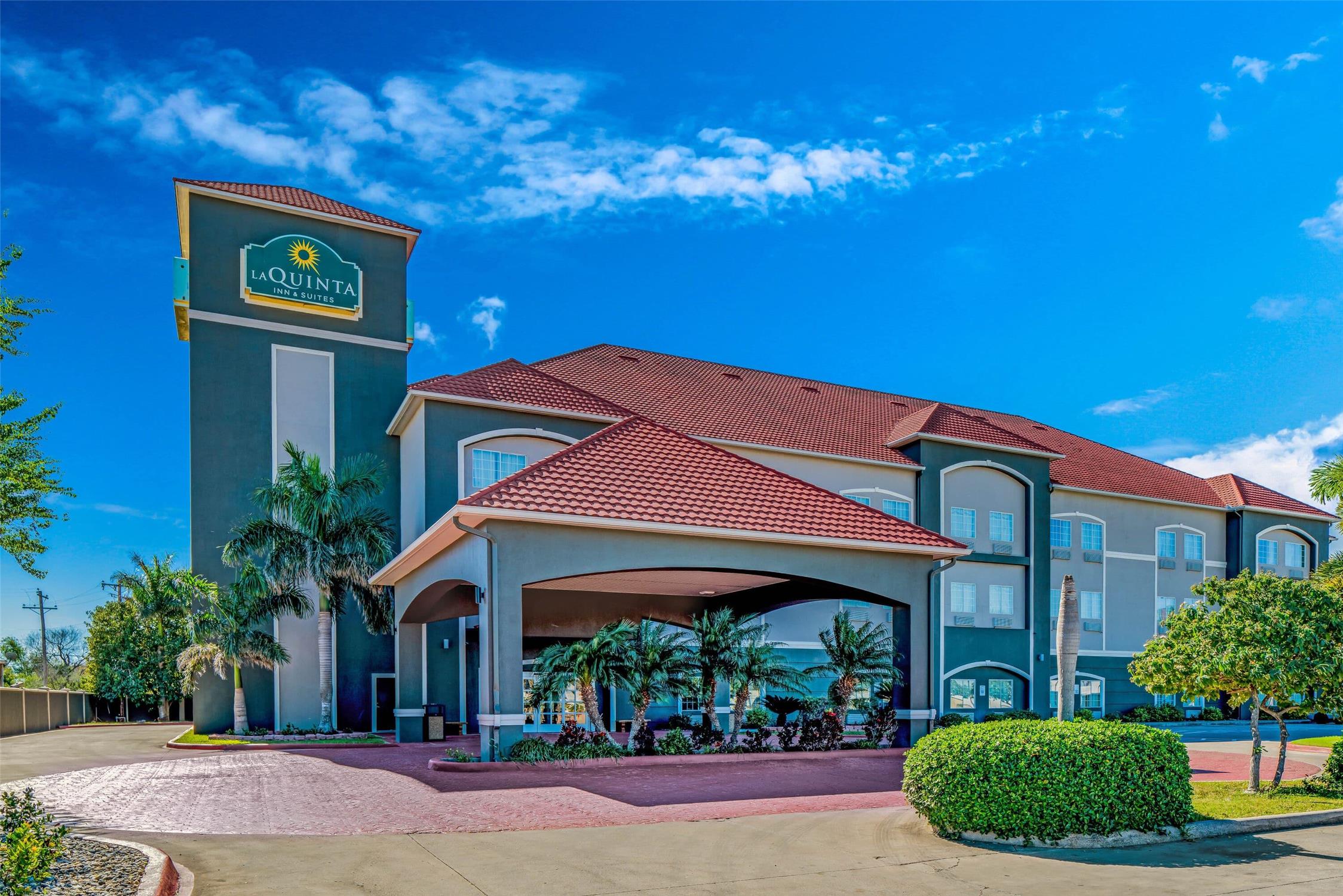 La Quinta Inn and Suites by Wyndham Alamo - McAllen East 6/45