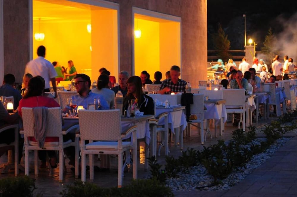 Andriake Beach Club Hotel 43/50