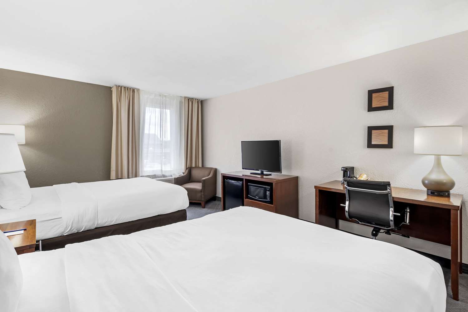 Room, 2 Queen Beds