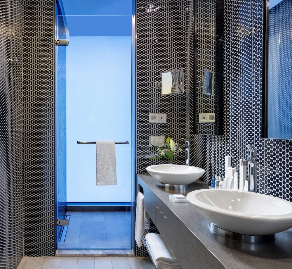 Radisson Blu Hotel Istanbul Asia 78/79