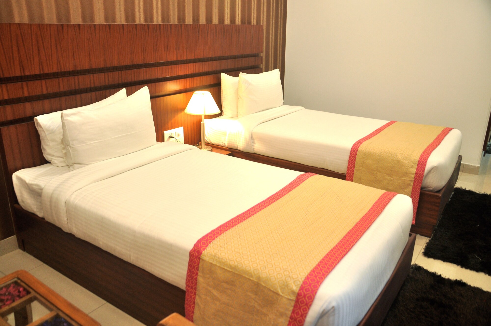 PREMIUM, TWIN BEDS
