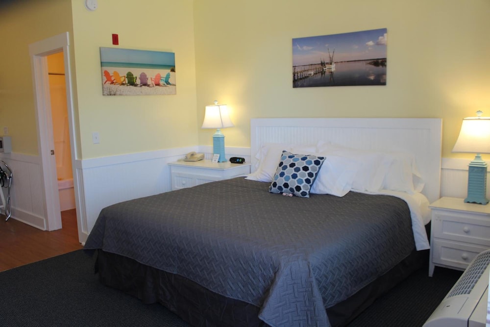 Topsail Shores Inn 19/67