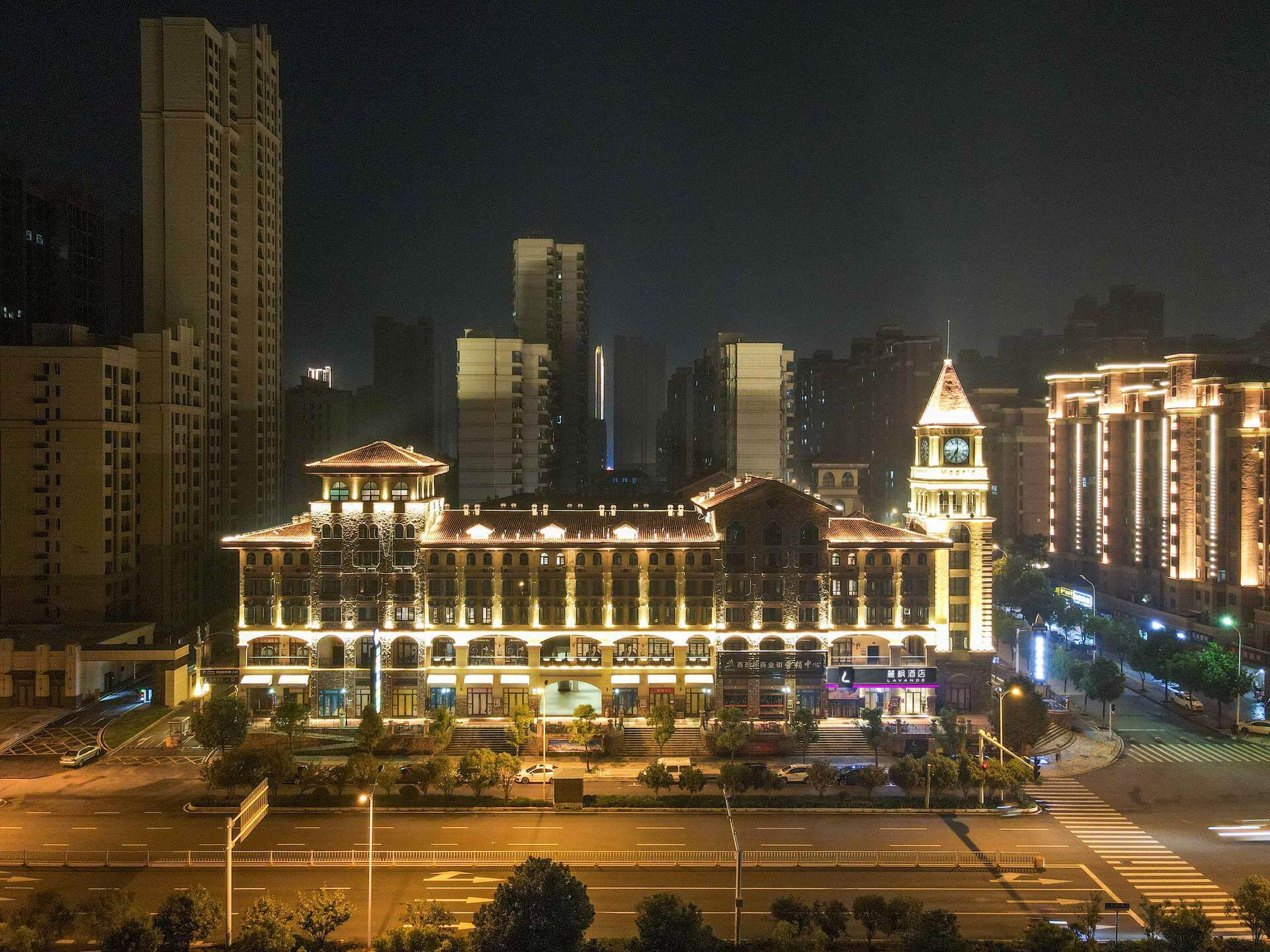Lavande Hotel (Wuhan Yangluo subway station store) 6/47