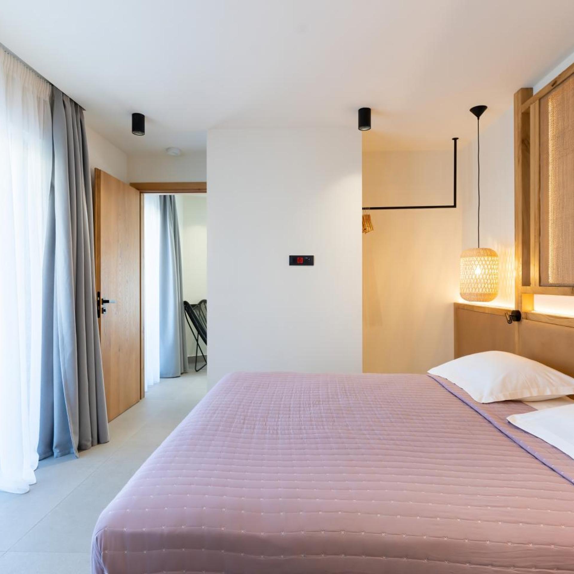 1 Bedroom, Suite, Sea Front, Private Pool