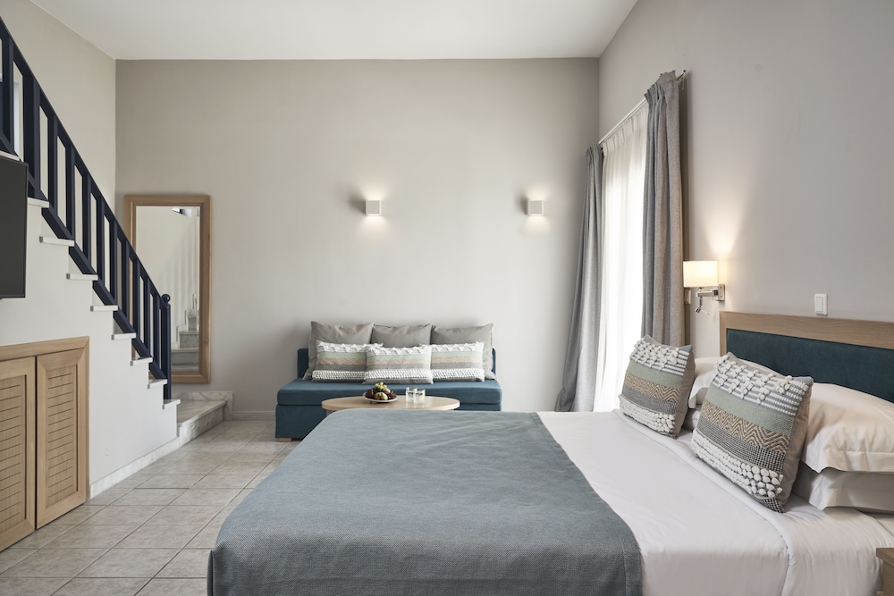 LAKITIRA RESORT & VILLAGE 14/78