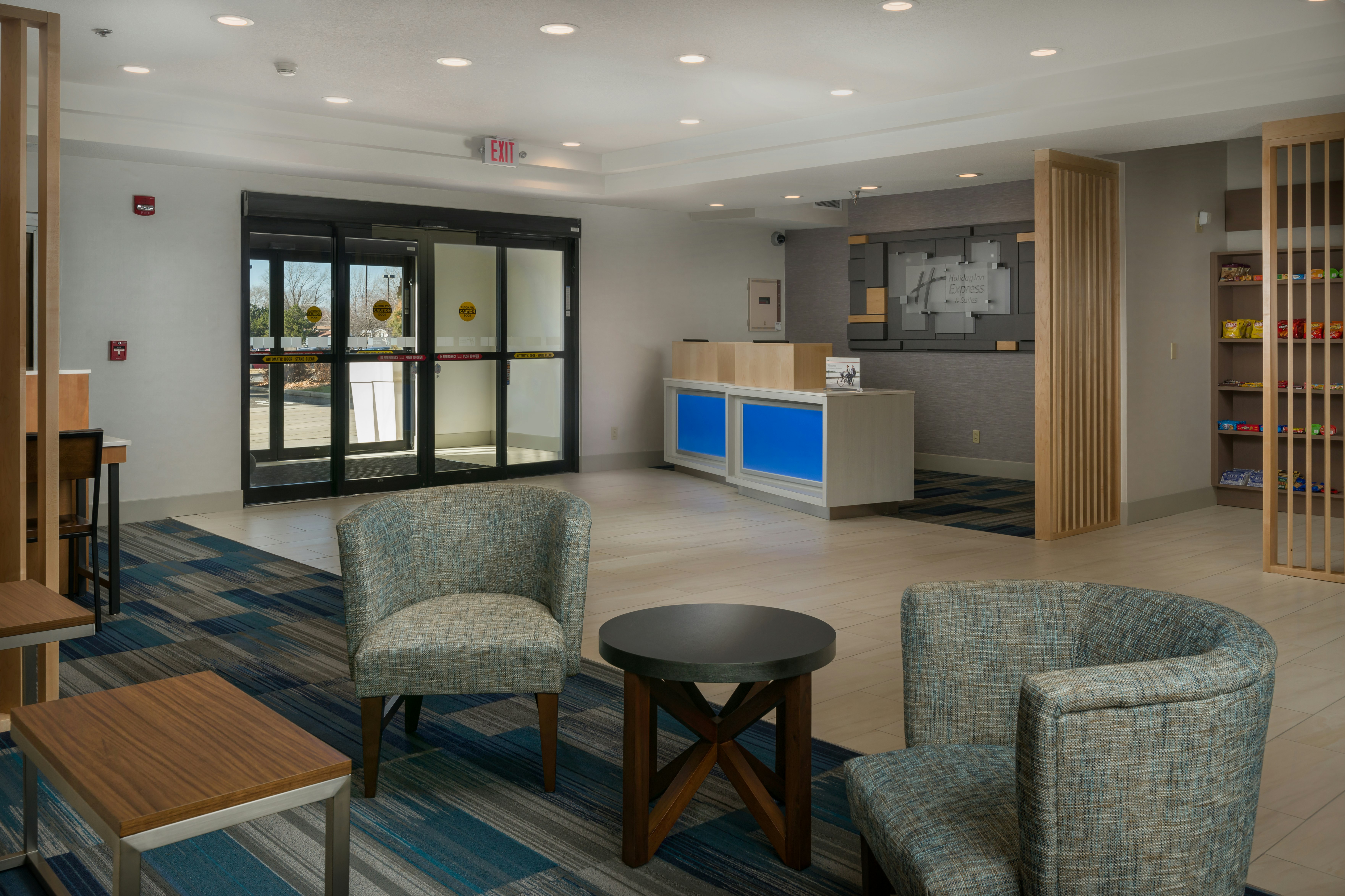 Holiday Inn Express Hotel And Suites Lawrence 9/48