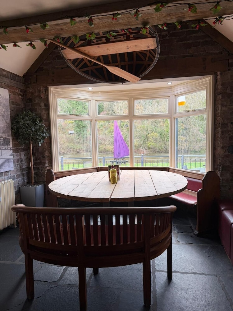 Half Moon Jackfield 30/46