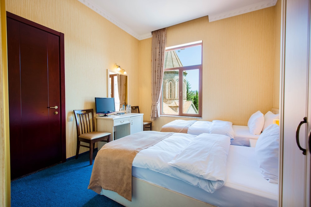 Hotel Sharden 25/75