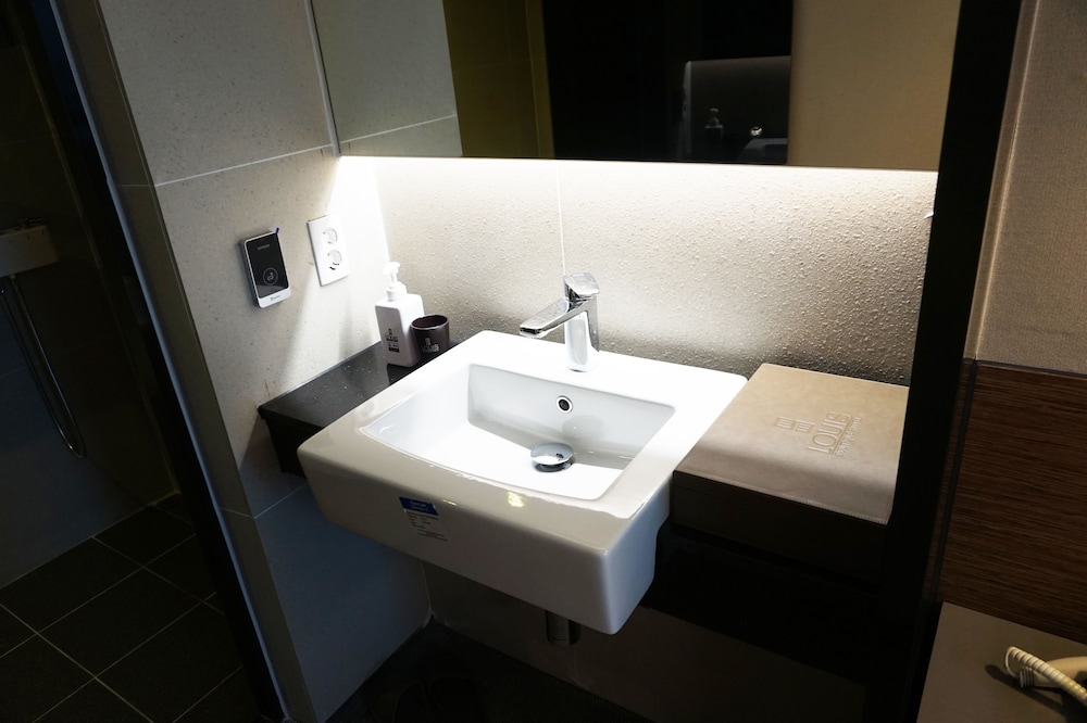 Louis Boutique Hotel 42/44