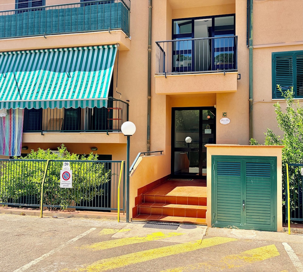 Ma And Mi Bed And Breakfast 5/49