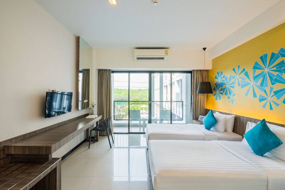Hotel J Residence Pattaya 8/50