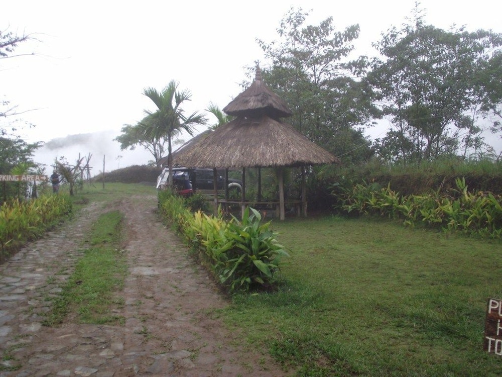 Native Village Inn 24/31