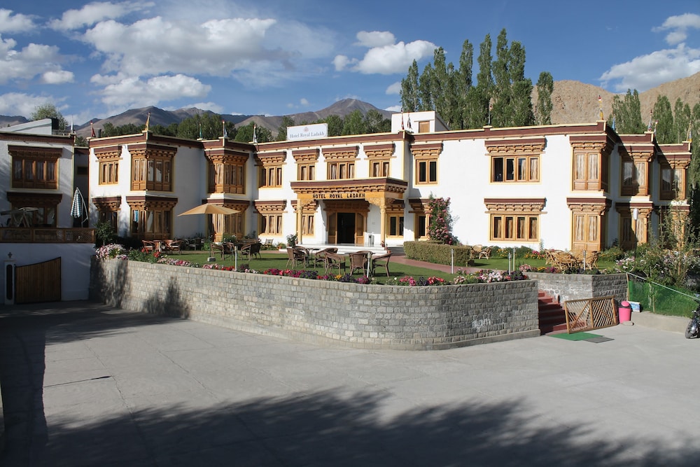 Hotel Royal Ladakh 46/50
