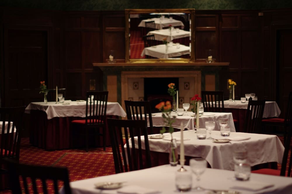 BUNCHREW HOUSE HOTEL 19/30