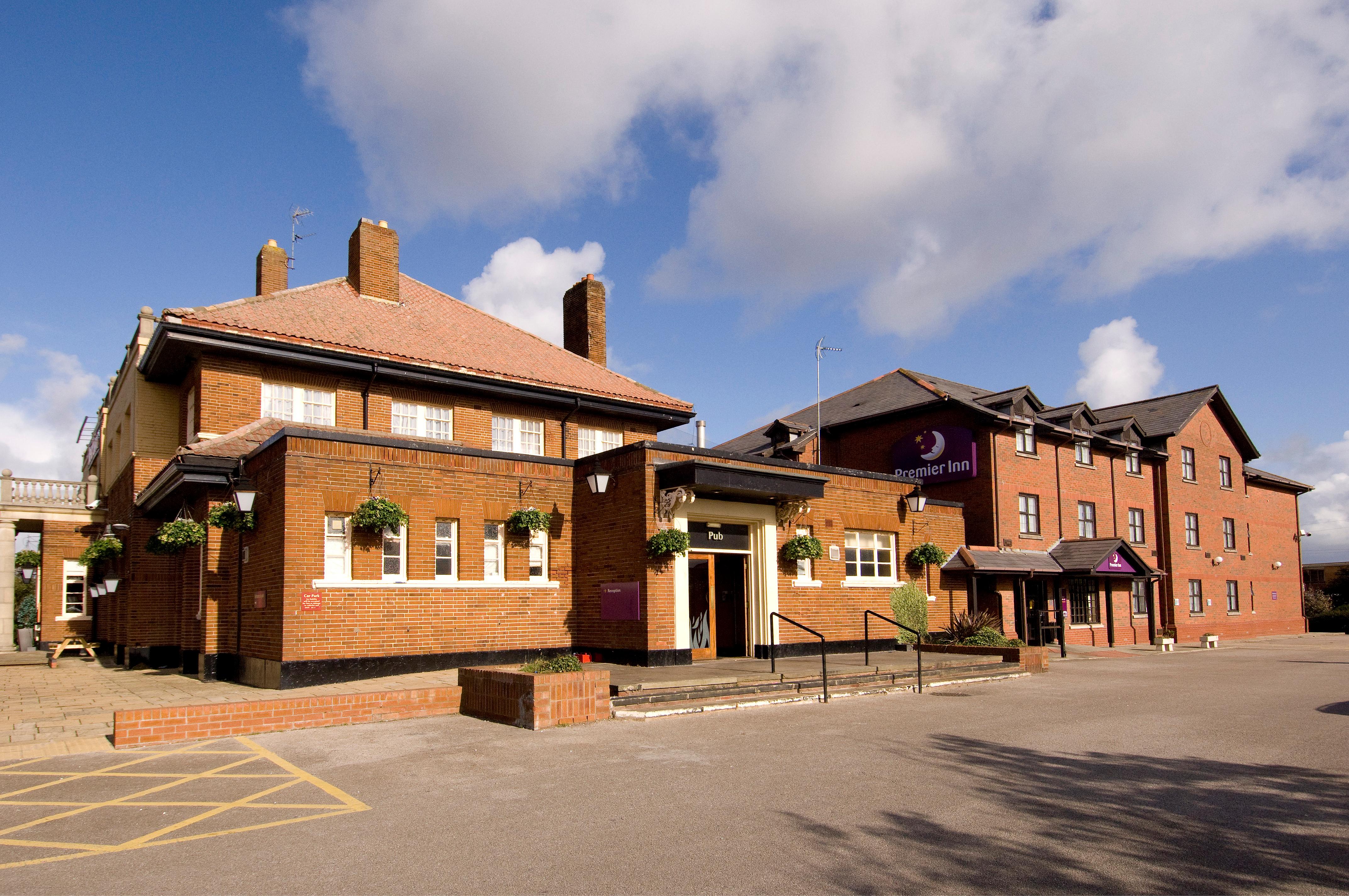 Premier Inn Blackpool Bispham 8/35