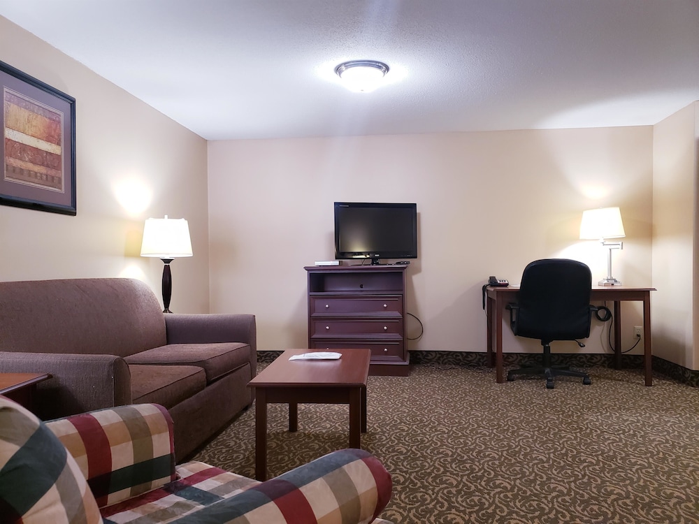 Quality Inn & Suites Black River Falls I-94 39/52