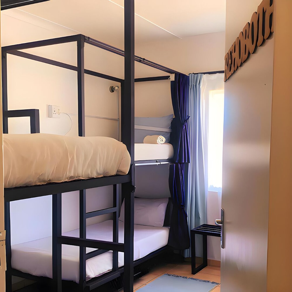 MIXED DORM, BASIC, MULTIPLE BEDS