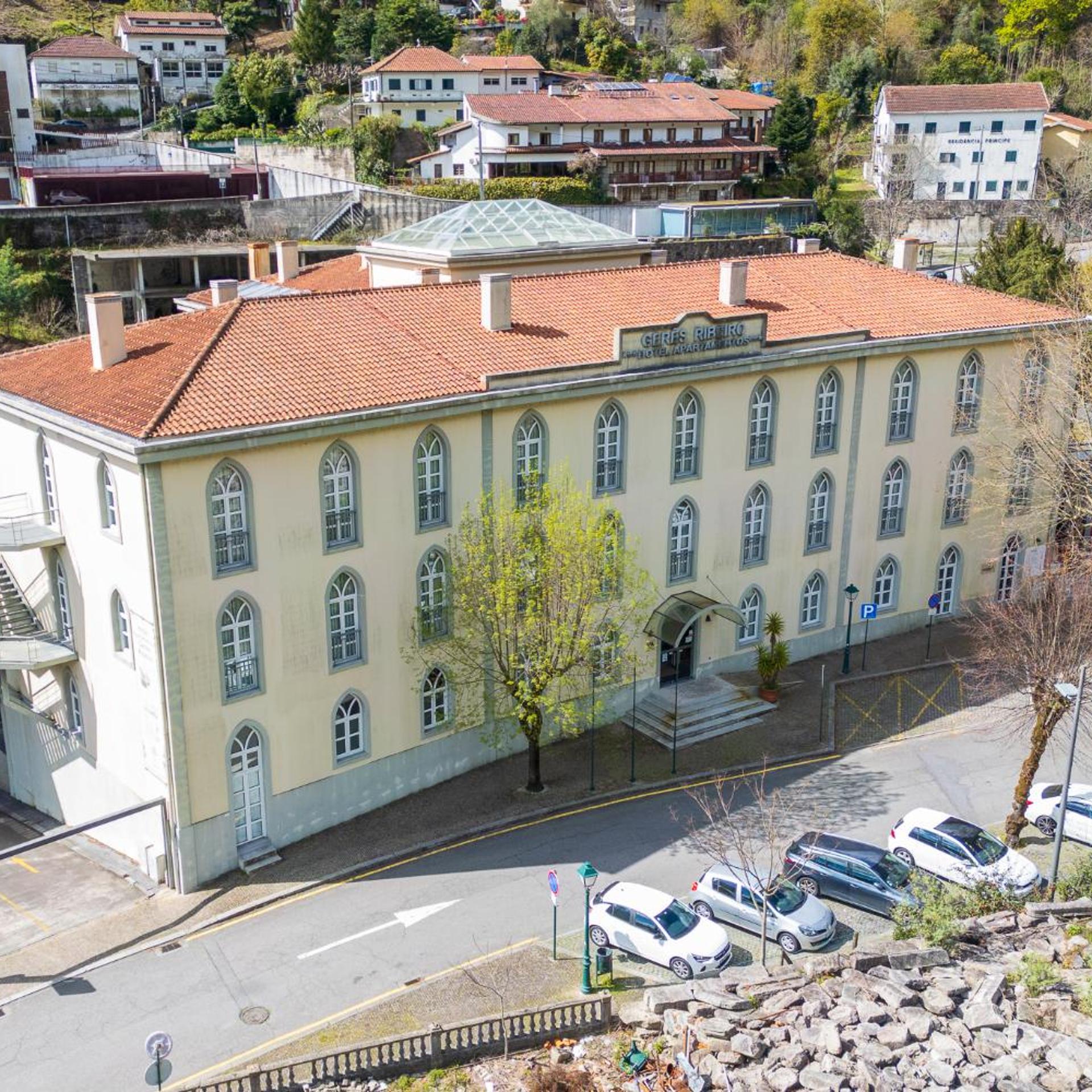 Hotel Apartamento Geres Ribeiro 4/59