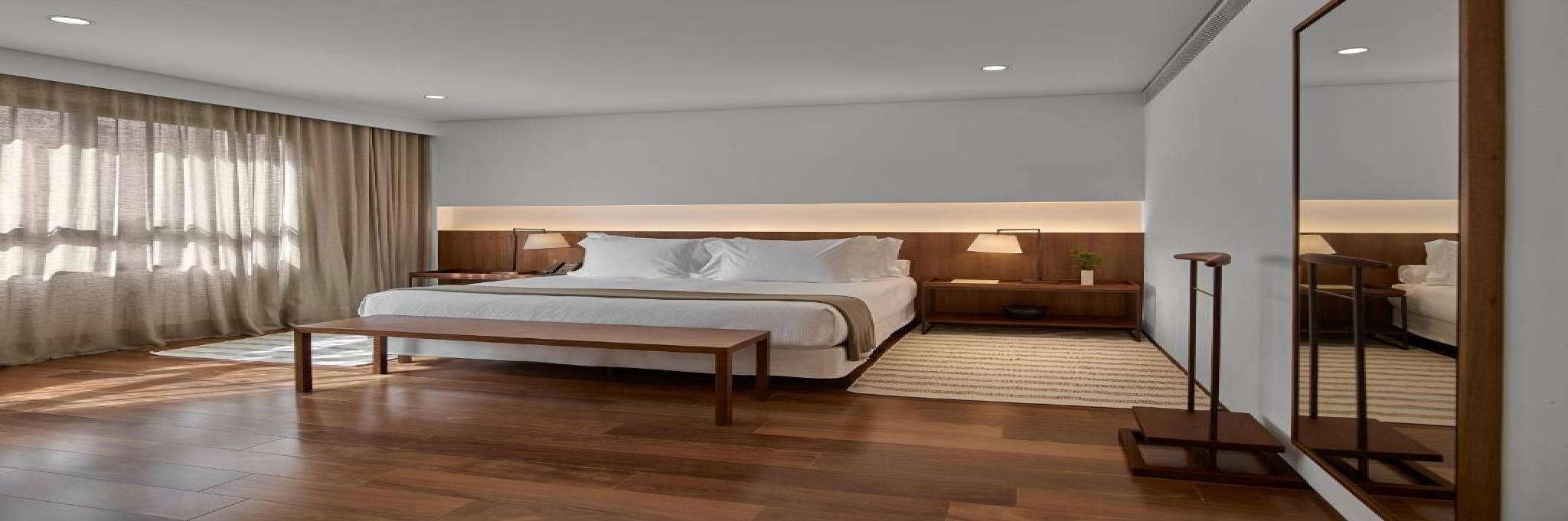 Luxury, Suite